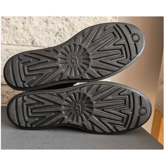 UGG Classic Mini Spill Seam BLVD Boot for Women SIze 8, Excellent cond - Picture 2 of 10